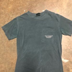 3 short sleeve shirts